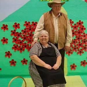 Meet your Posher, Deborah